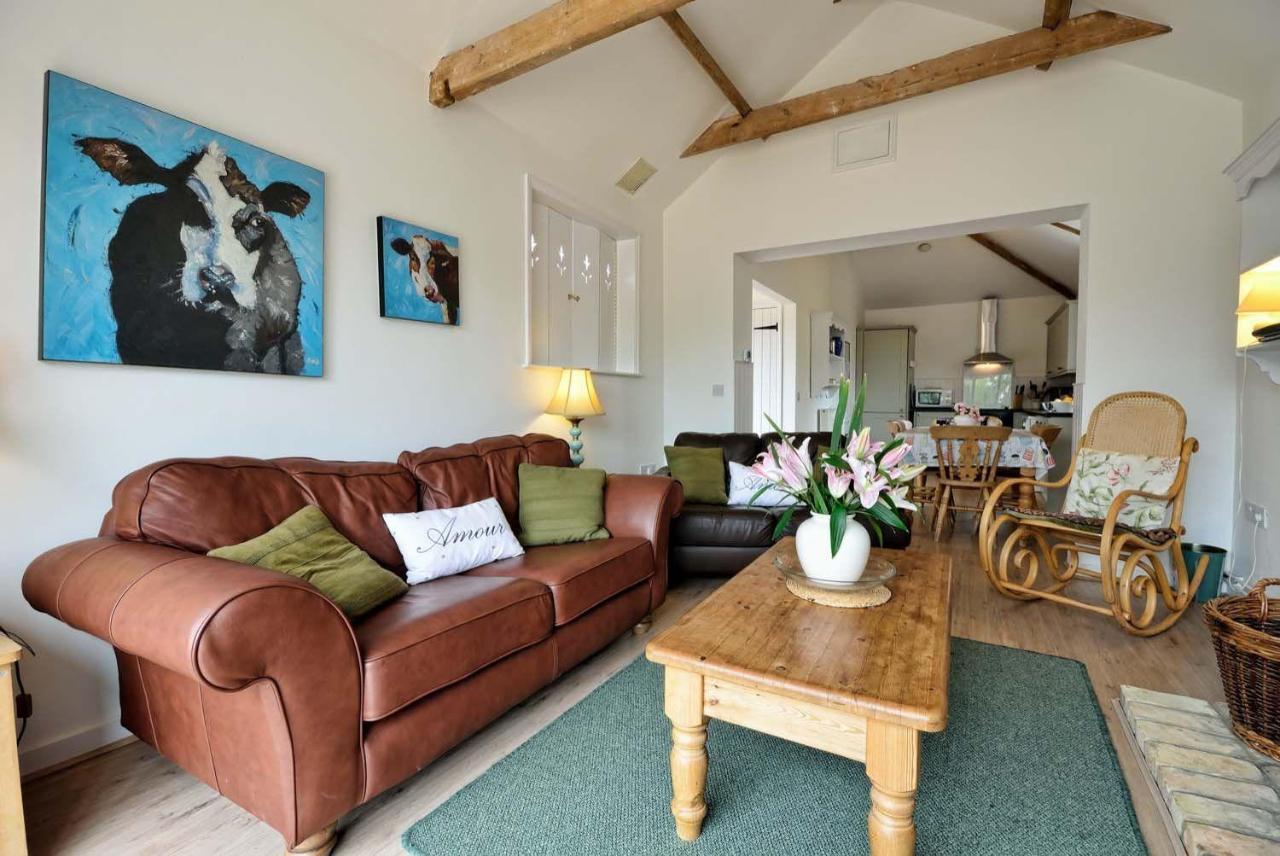 East Green Farm Cottages - The Granary サックスマンダム エクステリア 写真